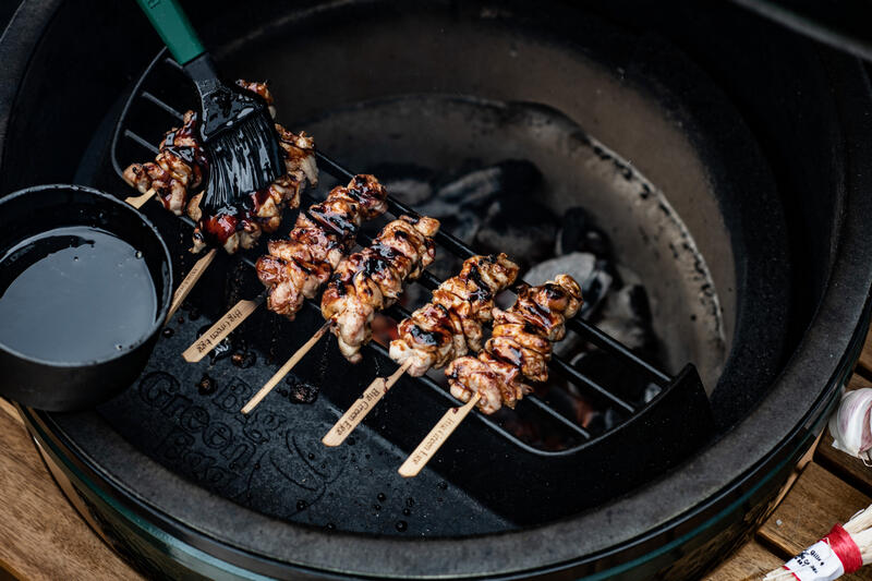 Big Green Egg Sate Grill